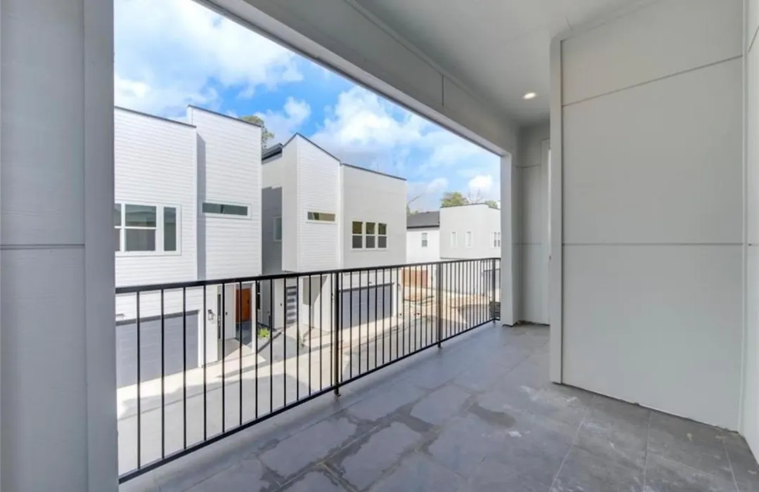 Modern Home Suite, 2Br, Office, Near Galleria-1
