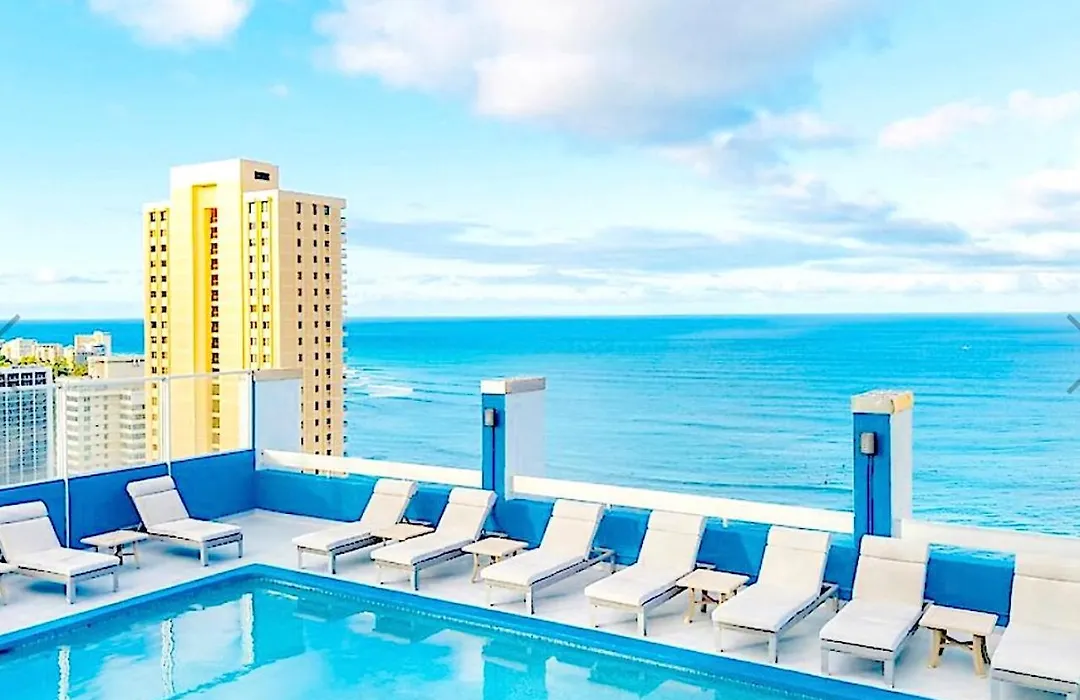 Sweet Blue Hawaii-1
