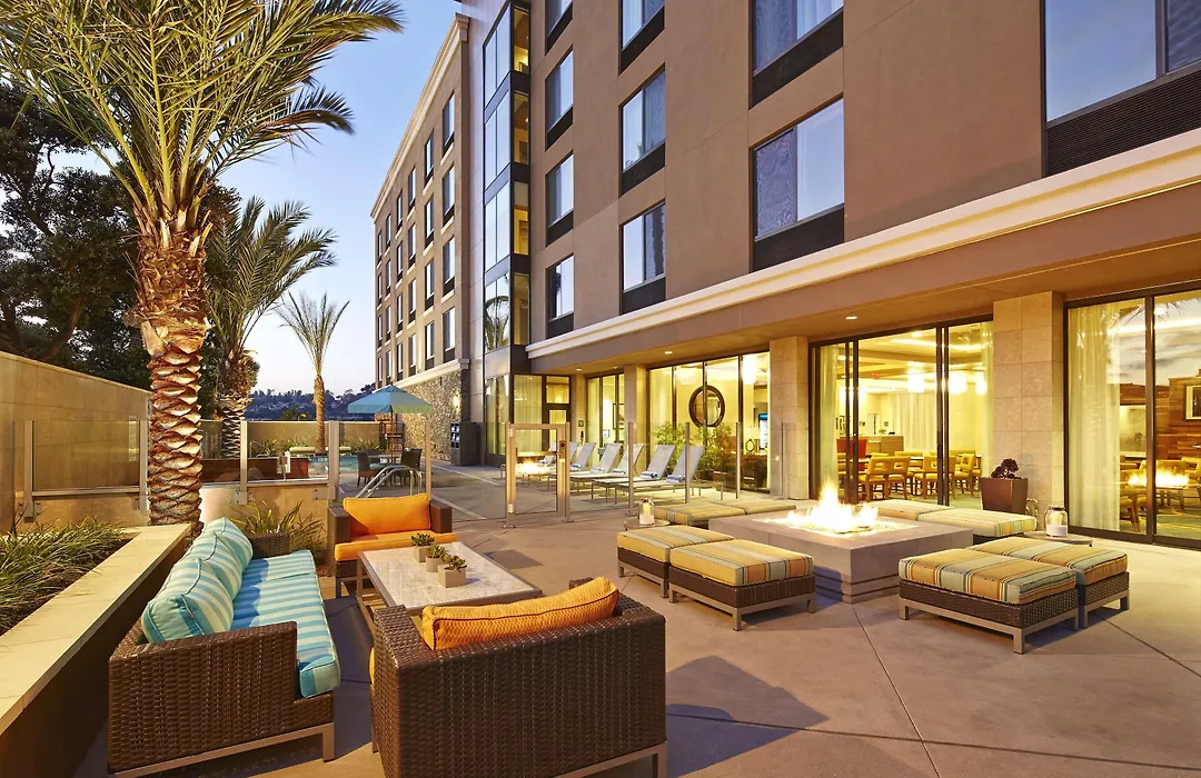 Hampton Inn San Diego Mission Valley-1