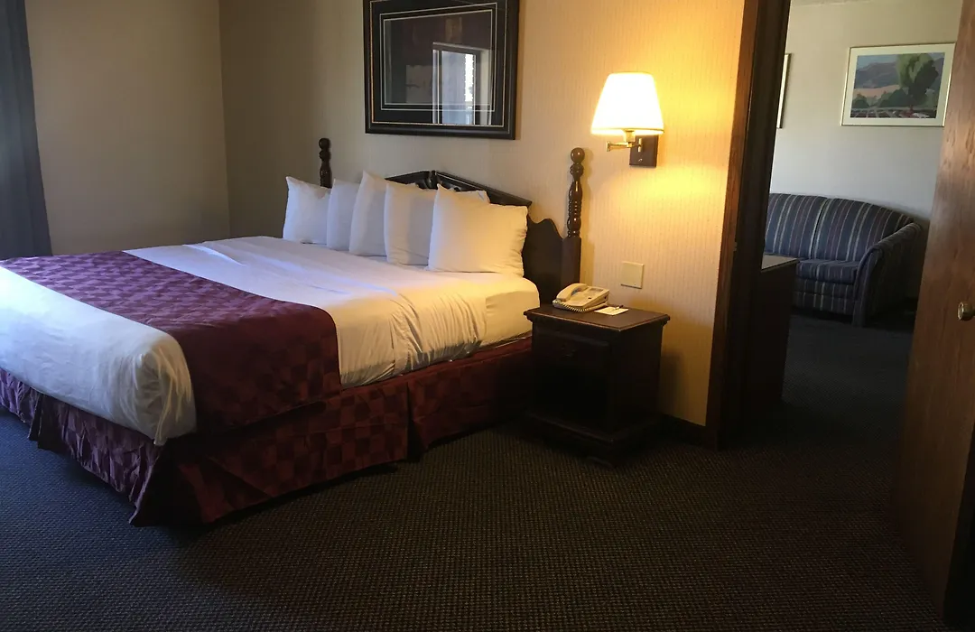 Americas Best Value Inn & Suites Ft Collins E At I-25-1