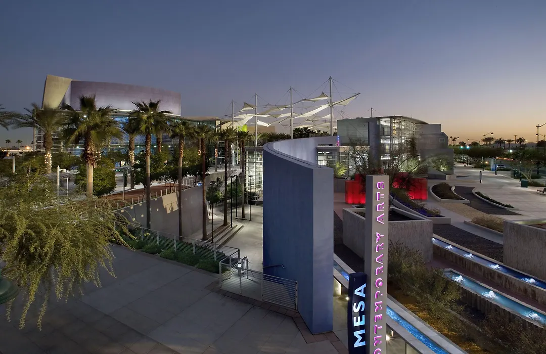 Courtyard By Marriott Phoenix Mesa-1