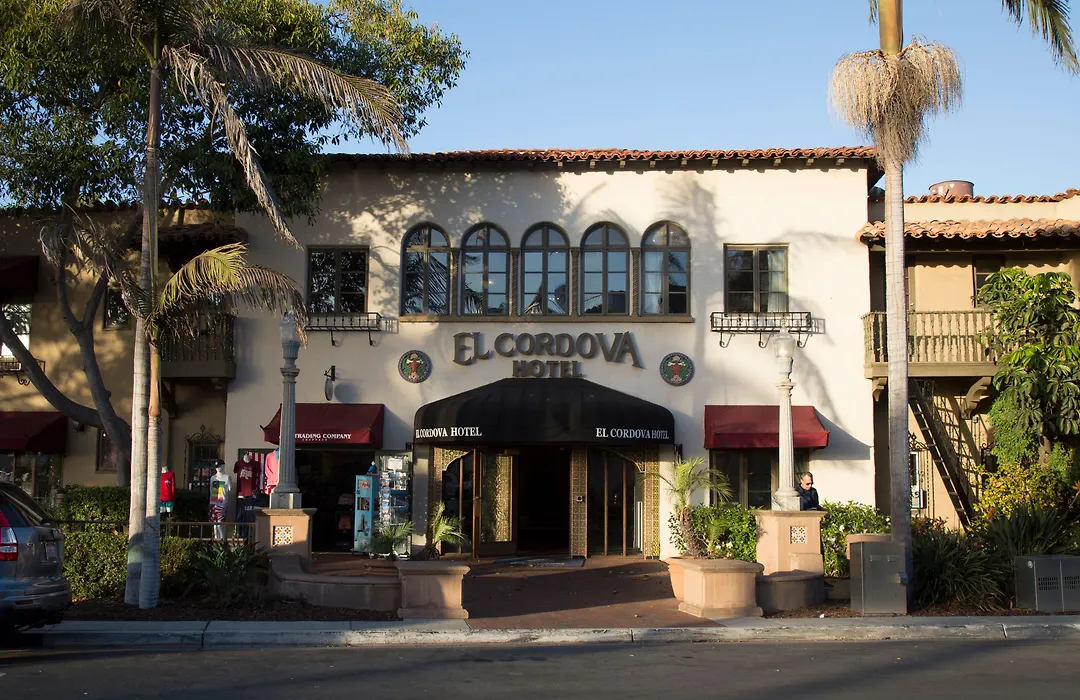 El Cordova-1