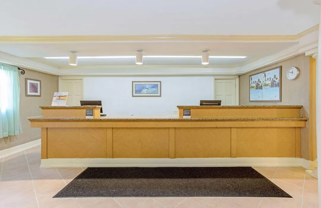 La Quinta Inn By Wyndham Orlando Airport West-1