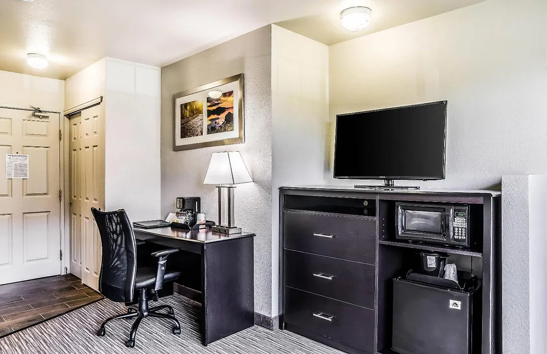Quality Inn & Suites Westminster - Broomfield-1