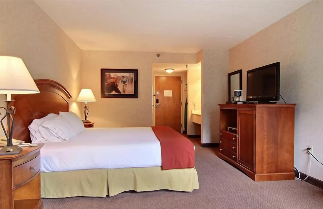 Ruidoso Mountain Inn-1