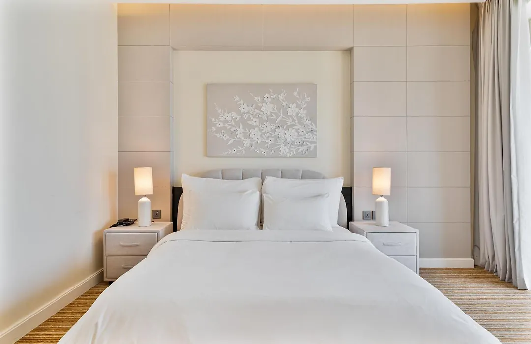 Holistay Kempinski Central Avenue Deluxe 1Br-1