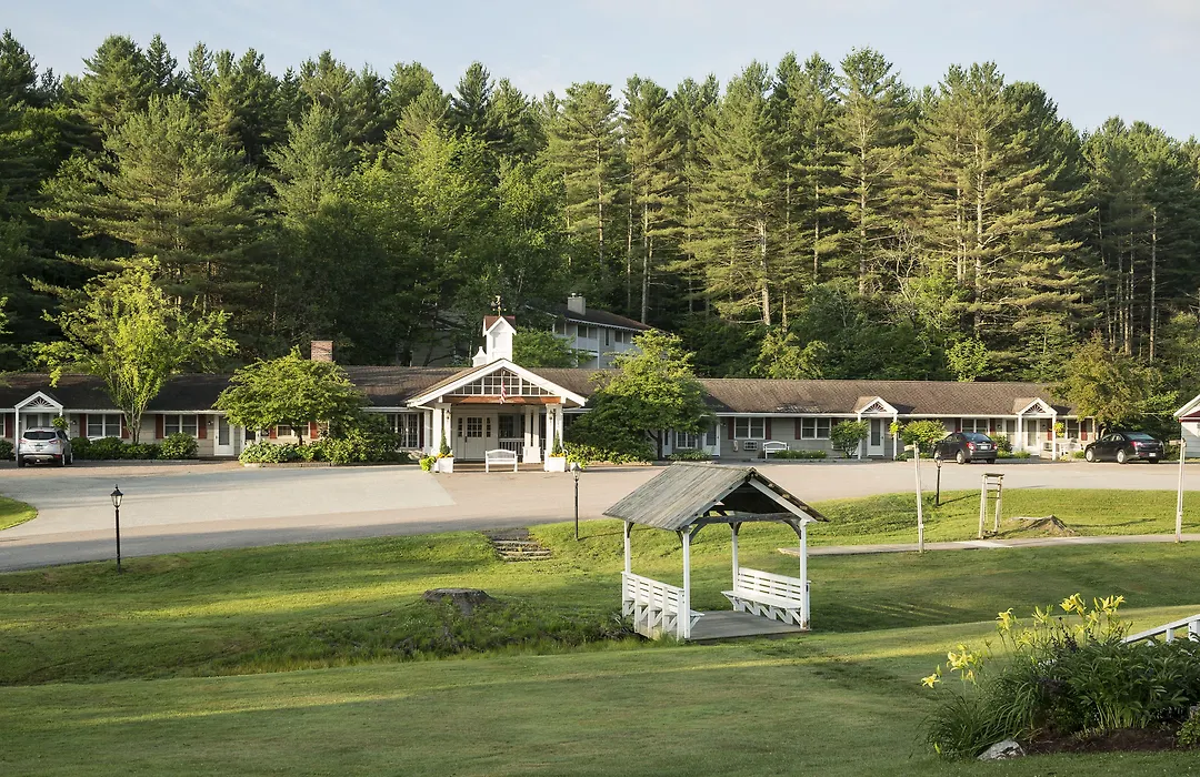 Bluebird Cady Hill Lodge-1