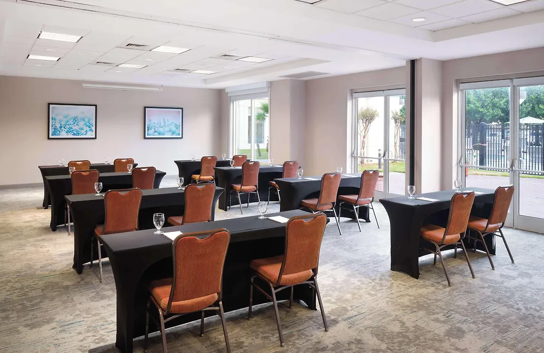 Hilton Garden Inn Houston/Bush Intercontinental Airport-1