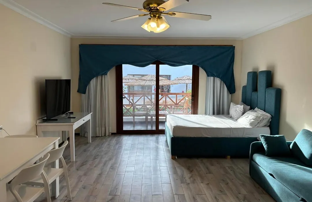 Unit In Domina Coral Bay Resort Elisir-1