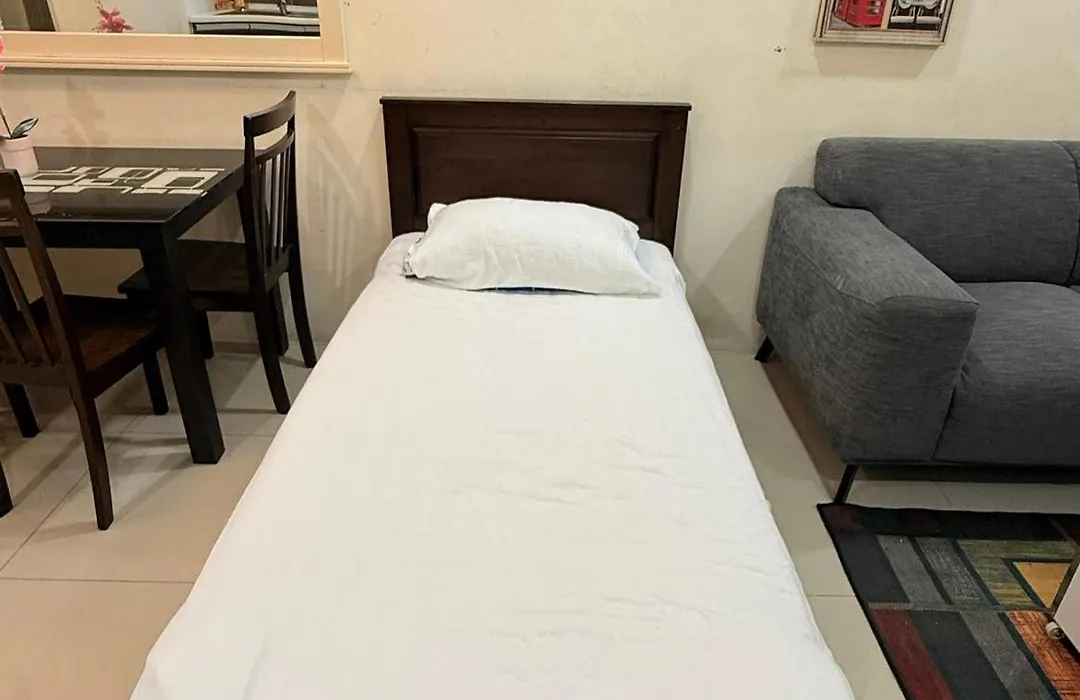 Taragon Puteri Bintang, Bukit Bintang-1