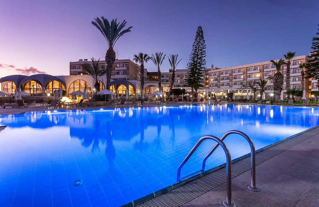 Louis Phaethon Beach-1