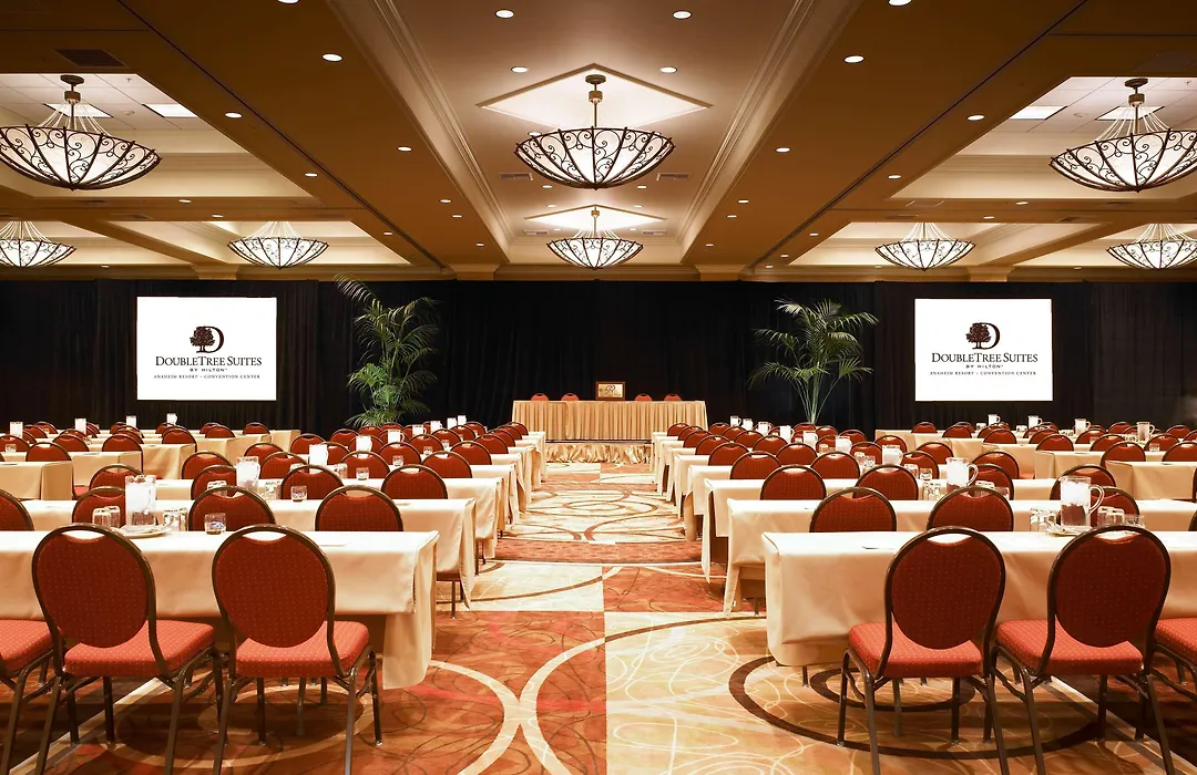 Doubletree Suites By Hilton Anaheim Resort/Convention Center-1