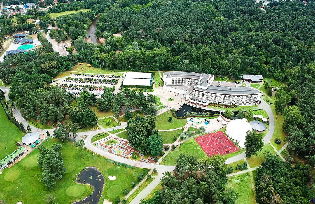 Holiday Inn Resort Warsaw Józefów, an IHG Hotel-1
