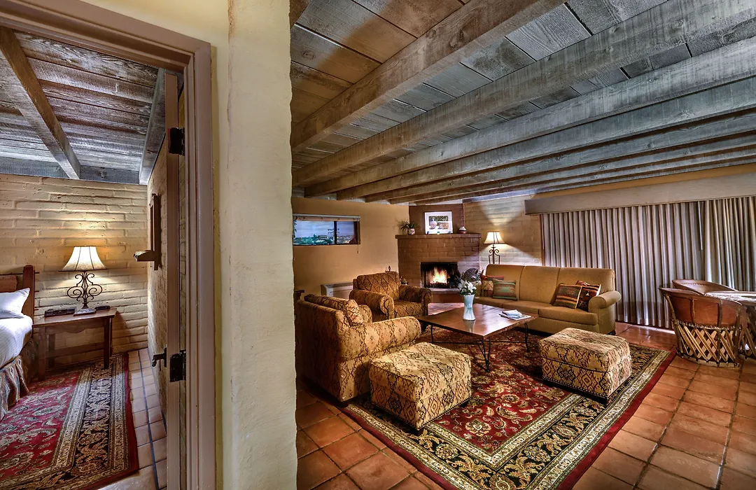 Hacienda Del Sol Guest Ranch Resort-1