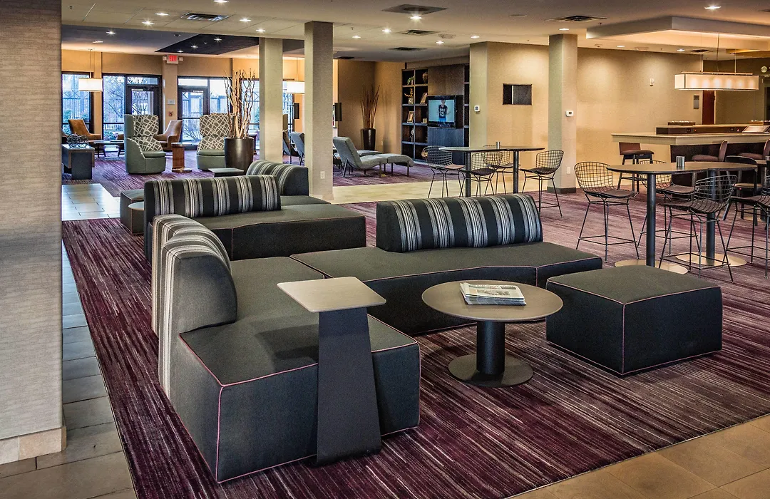 Courtyard By Marriott Norman-1