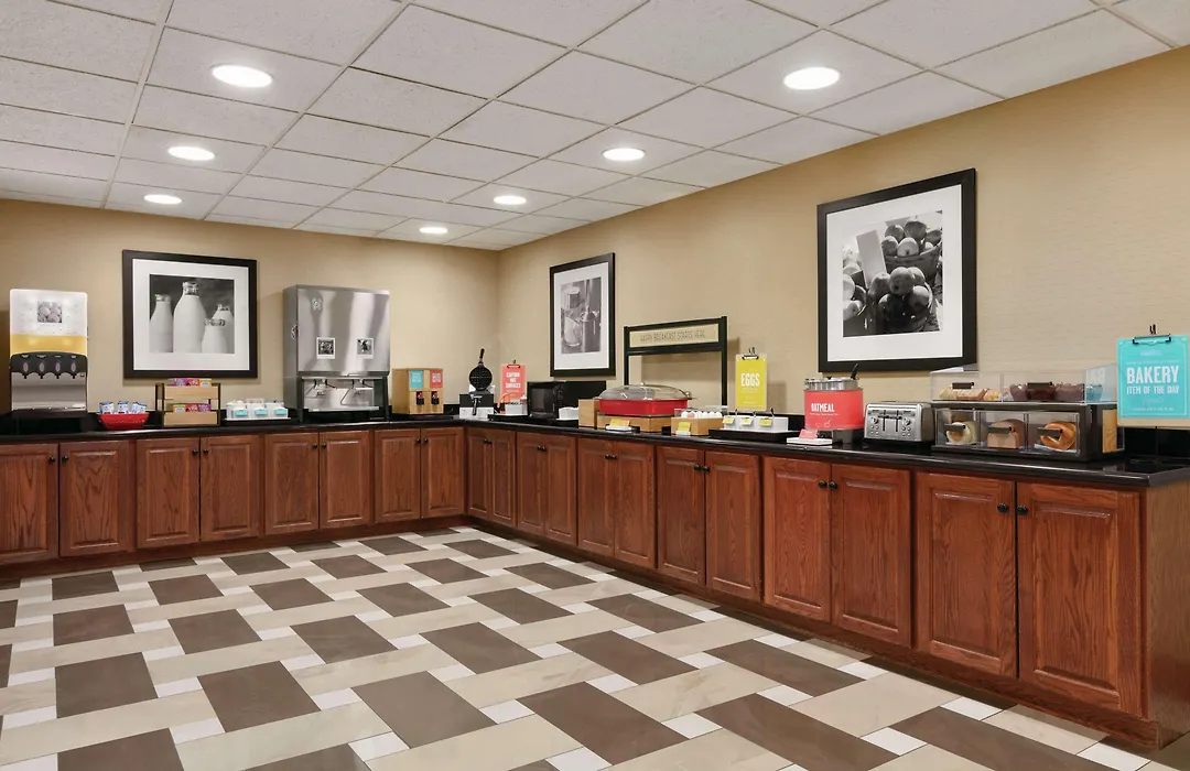 Hampton Inn & Suites Enid-1