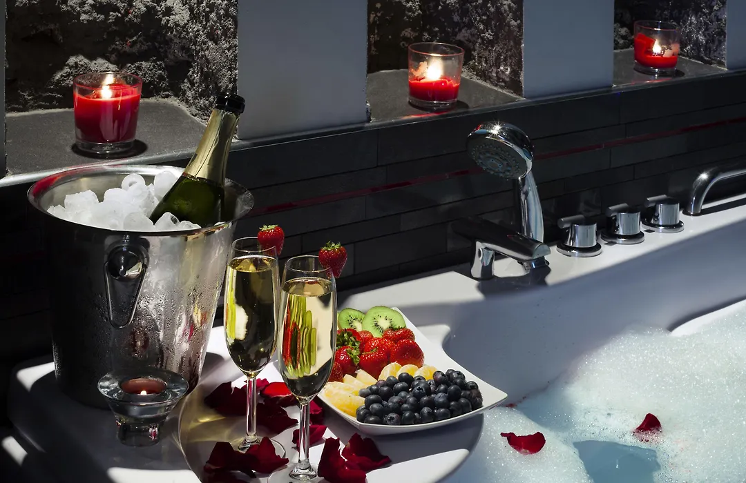 Komorowski Luxury Guest Rooms-1
