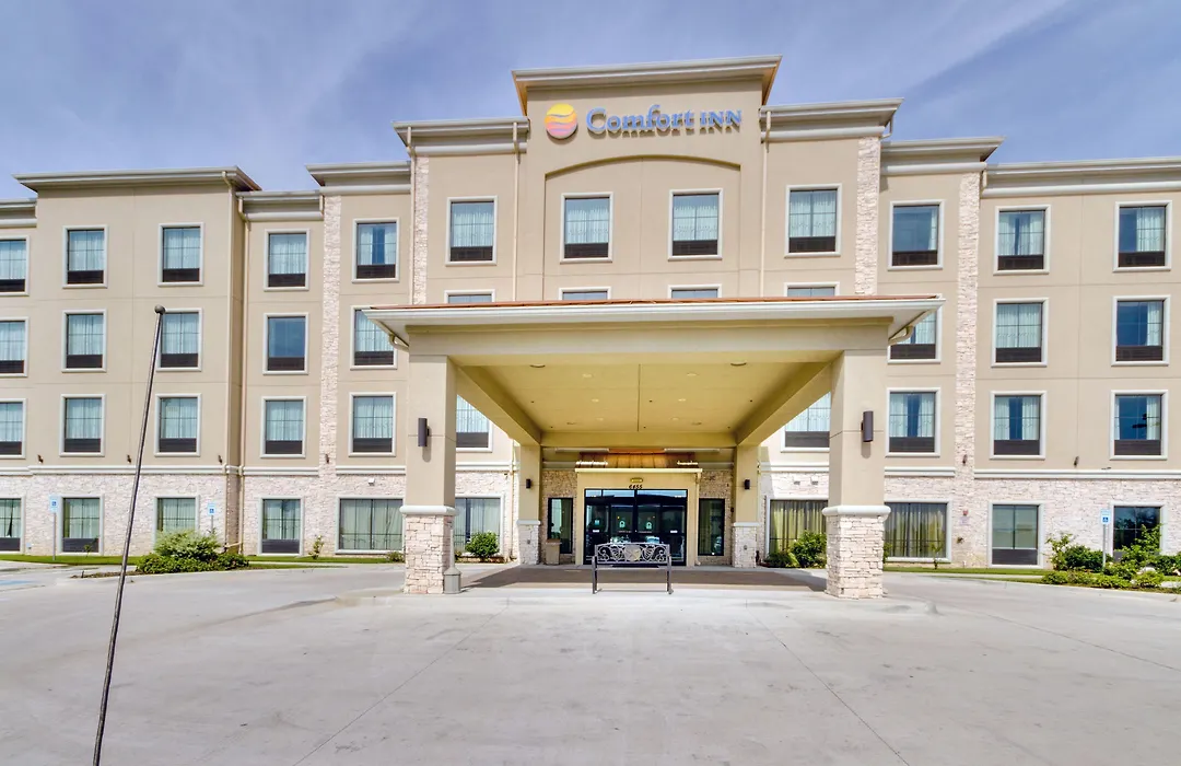 Comfort Inn & Suites Fort Worth - Fossil Creek-1