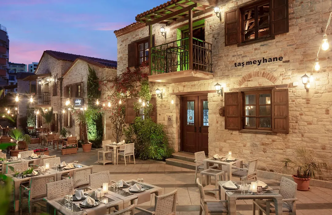 Doubletree By Hilton Kusadasi-1