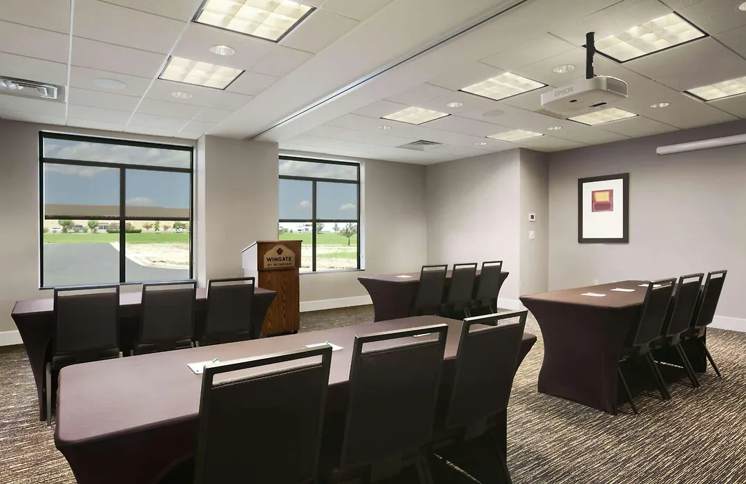Wingate By Wyndham - Bismarck-1