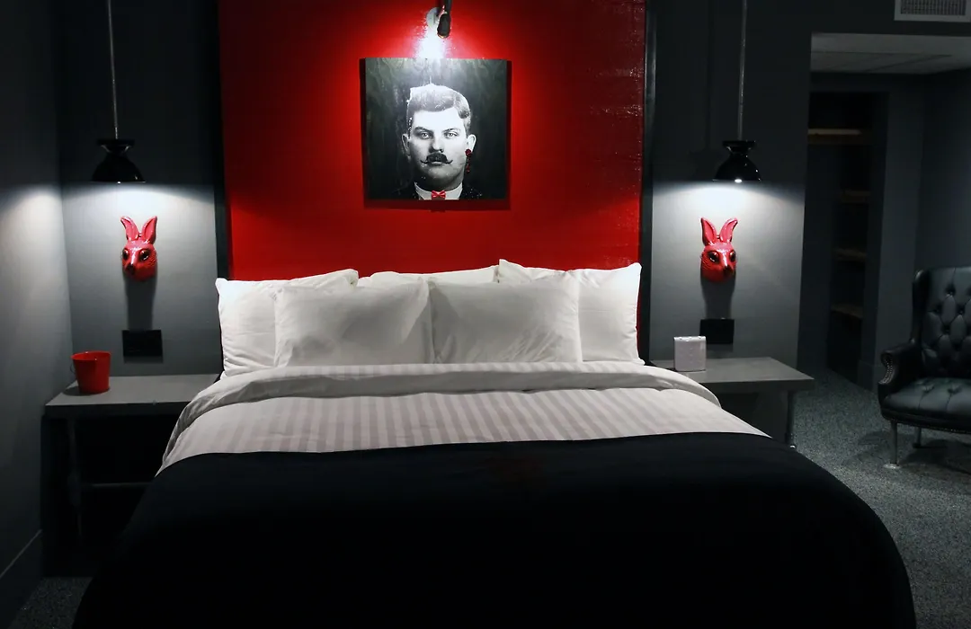 Hotel Gaythering - Gay Hotel - All Adults Welcome-1
