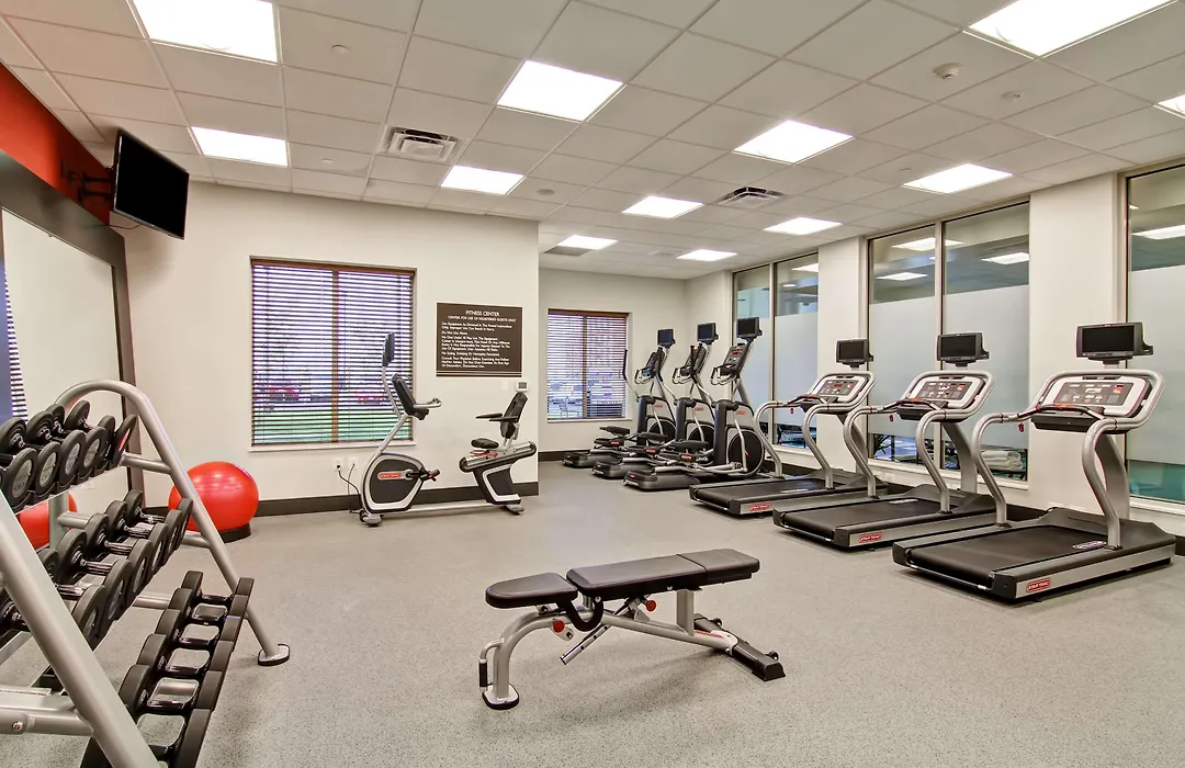 Hilton Garden Inn Woodbridge-1