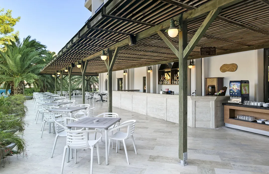Ozkaymak Marina Hotel-1