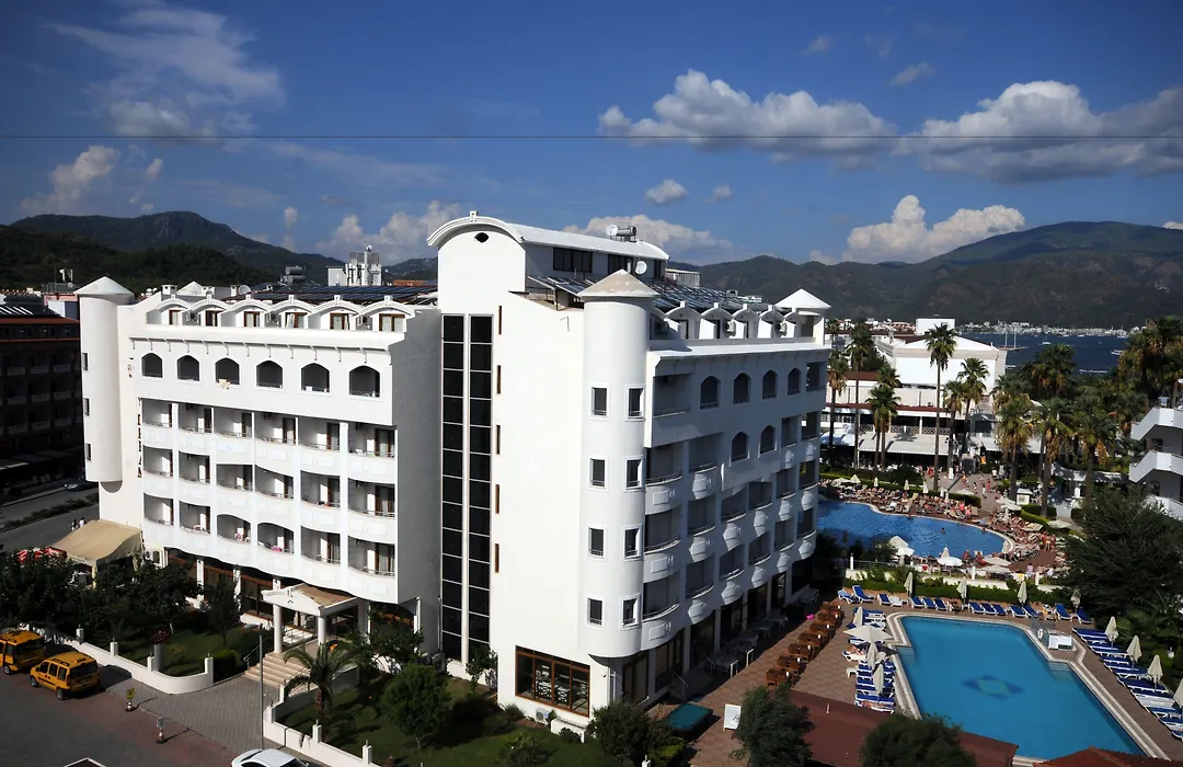 My Dream Hotel-1