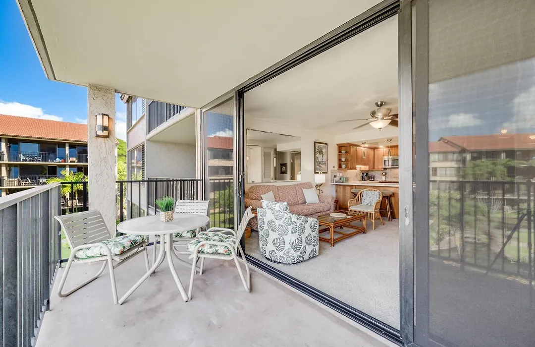 Oceanfront Papakea Condo Pools & Ocean Views-1