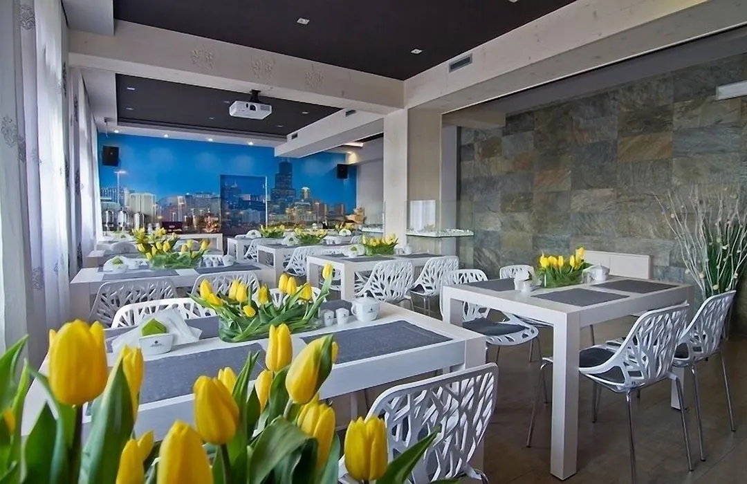 Silverton -sauna,jacuzzi,mini siłownia,bar sezonowy, przyjazny rodzinom-1
