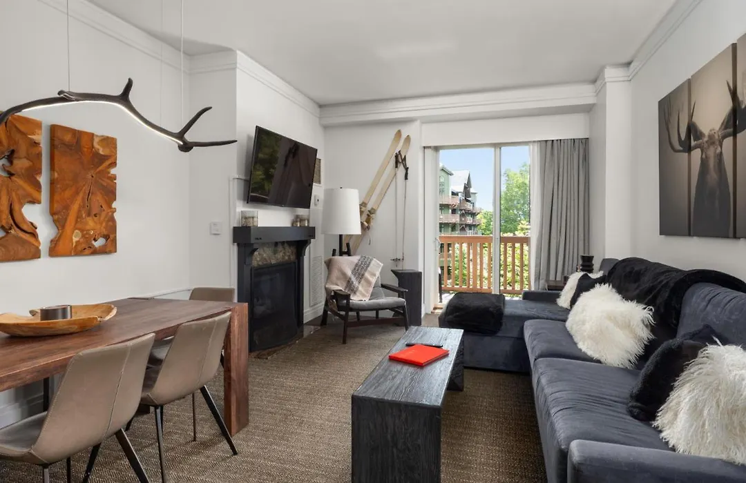 351 - Lodge At Spruce Peak - Ski In Ski Out - 3 Bedroom - Sleeps 9-1