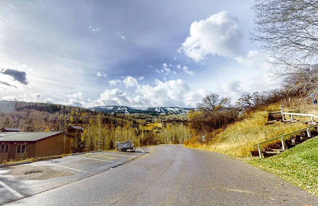 Snowmass Village 19E-1