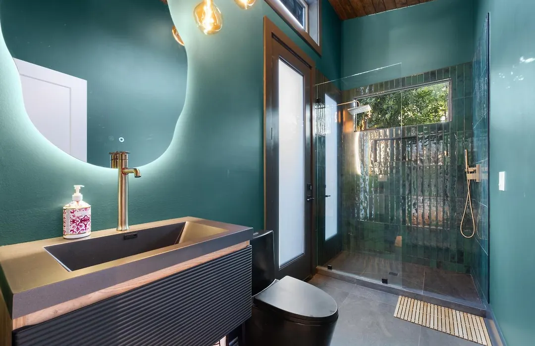 The Raven A Luxury Guest House-1