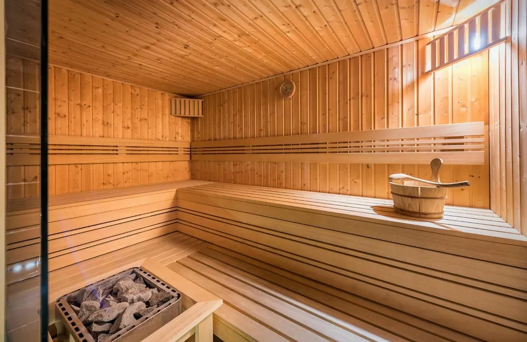 Villa Jarosta Premium & Spa-1