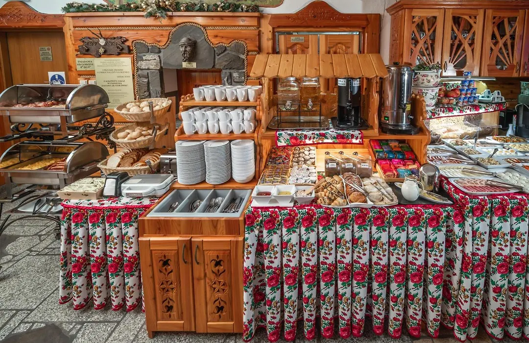 Pensjonat Zbójecki Dwór Wellness&SPA, Jacuzzi ogrodowe, strefa do grillowania, plac zabaw dla dzieci, blisko basenów termalnych-1