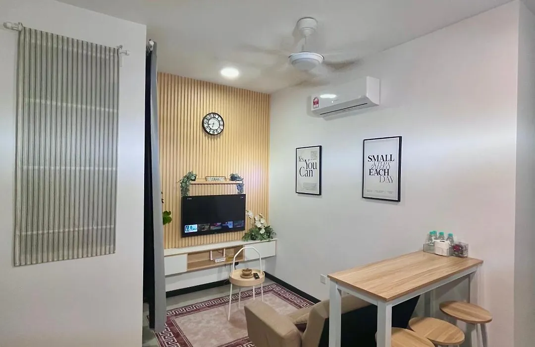 Comfort Stay Neusuite Jelatek-1