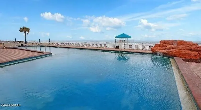 Beach Front Resort With Ocean View-1