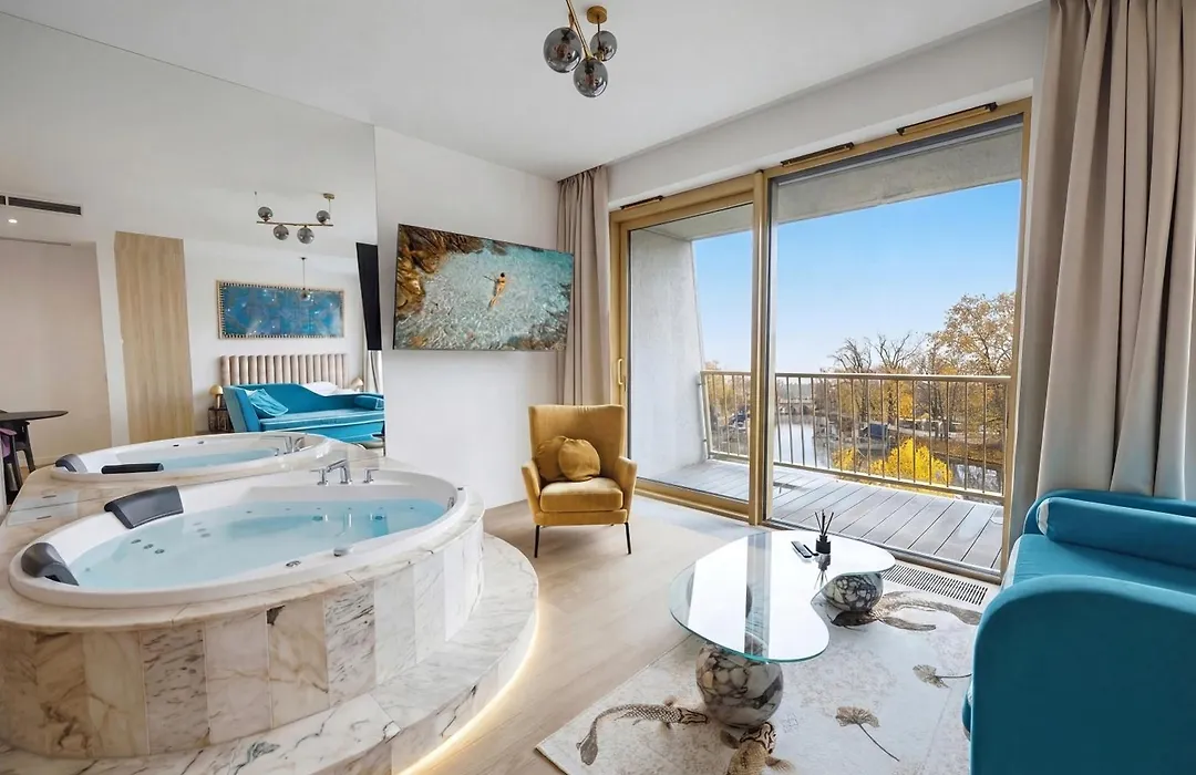 Apartamenty z jacuzzi i widokiem na Odrę - Boulevard Drobnera-1