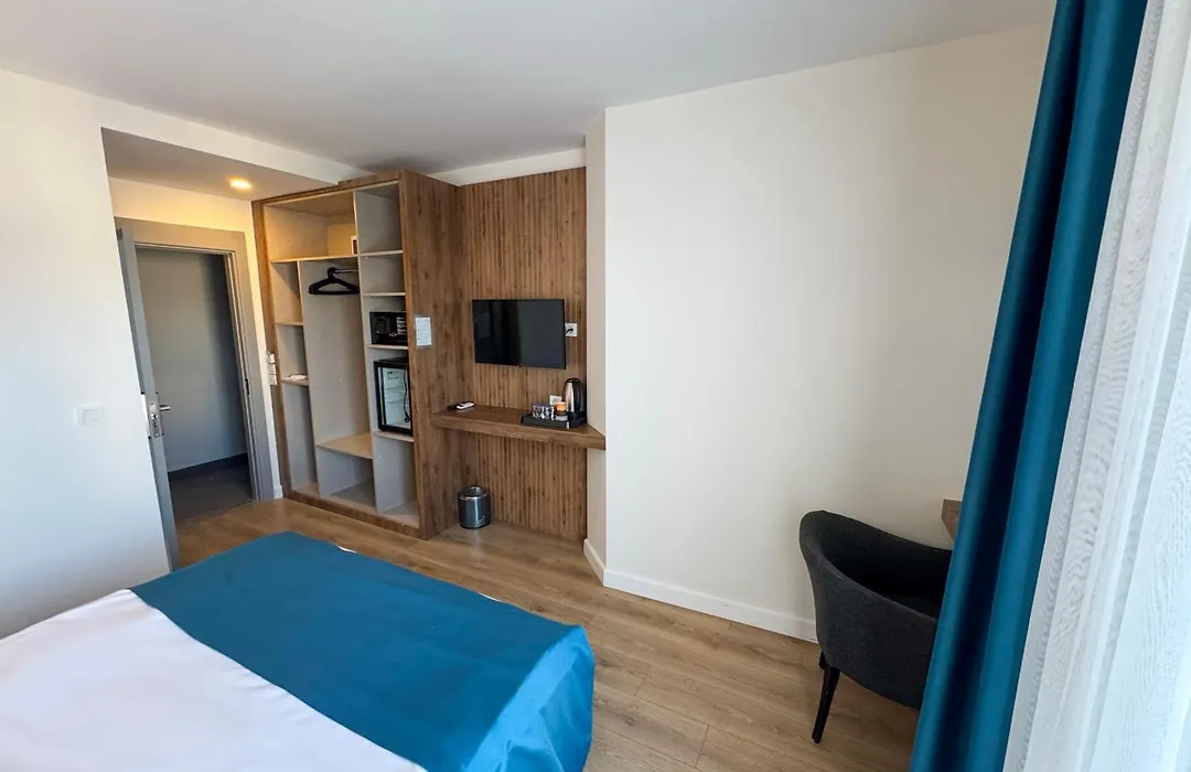 Premier Inn City Antalya-1