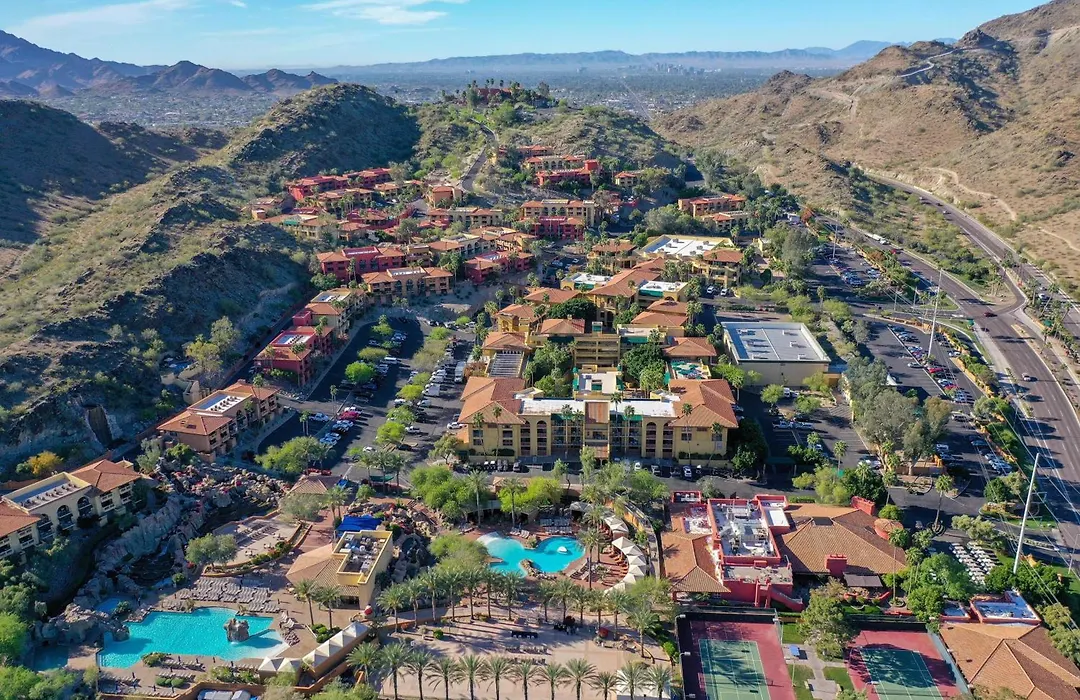 Hilton Phoenix Tapatio Cliffs Resort-1