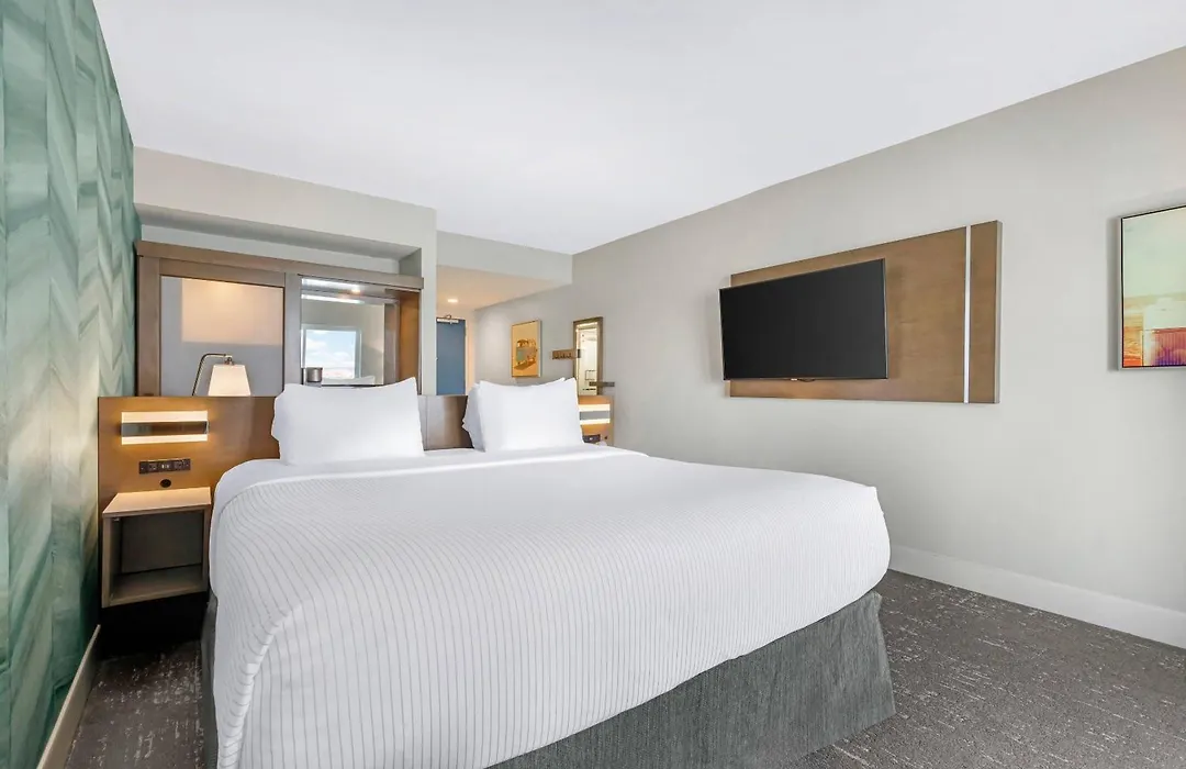 Cambria Hotel Ocean City - Bayfront-1