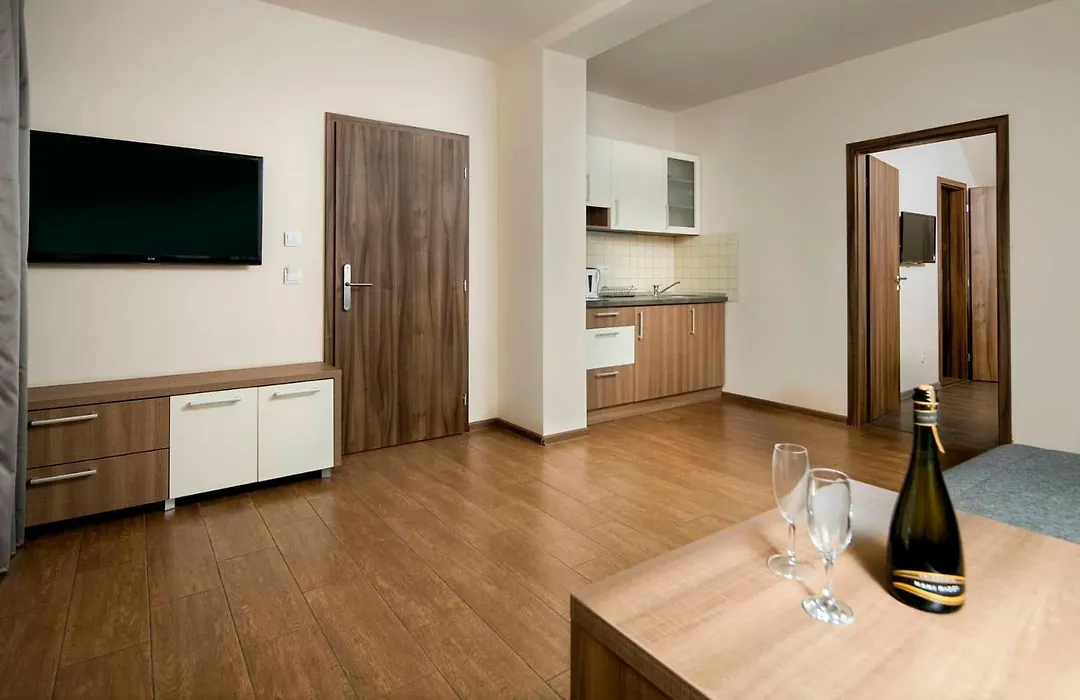 Alzbeta Resort - Aqua & Wellness-1
