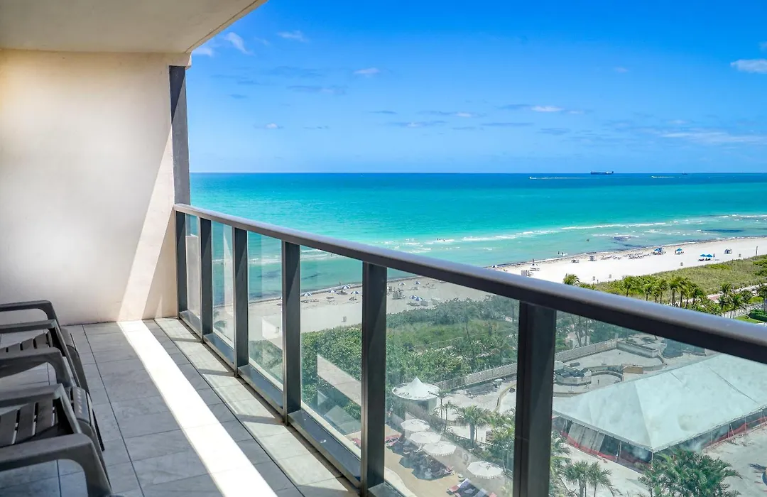 Oceanview Apartment On The Beach 123-1