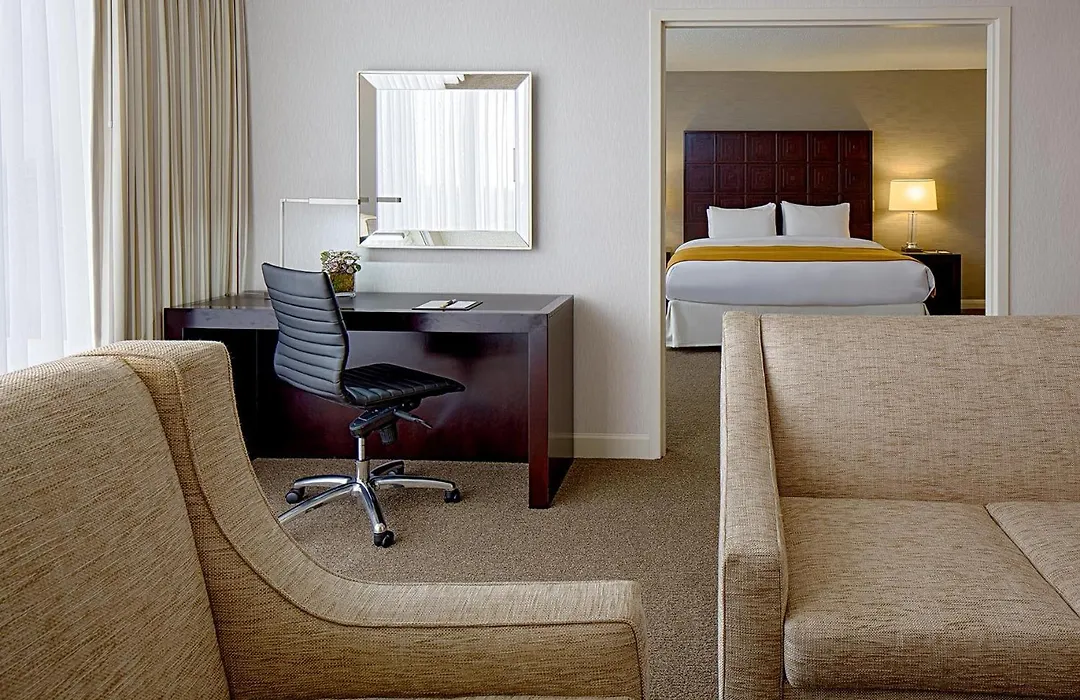 Doubletree By Hilton Hotel Houston Greenway Plaza-1