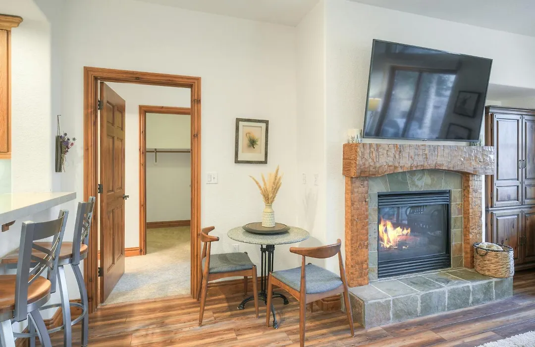 Lodge At Brookside, A Vail Resorts Property-1