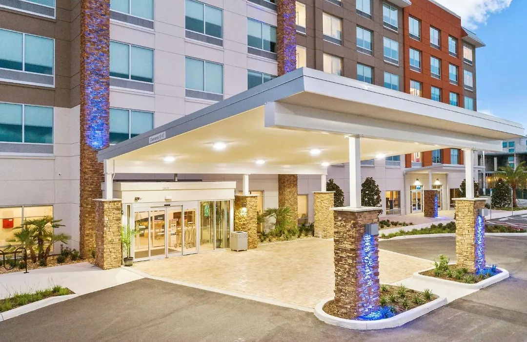 Holiday Inn Express & Suites Orlando- Lake Buena Vista By Ihg-1