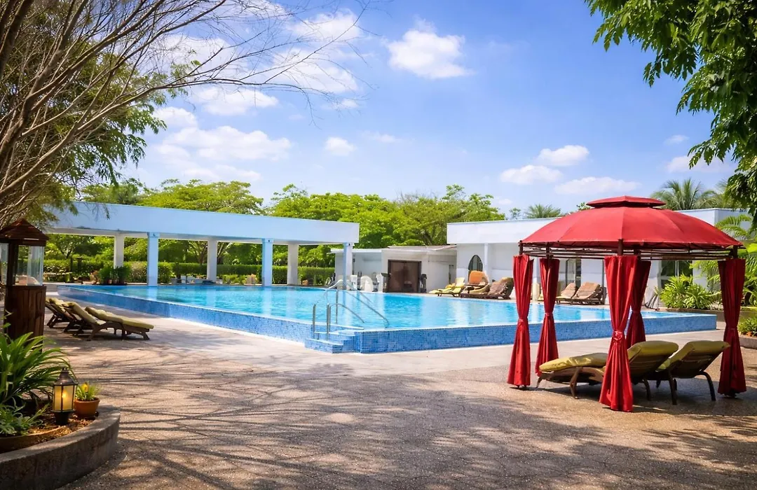 The Orchard Resort & Spa Melaka I World Spa Awards Winner I Free Access To Outdoor Spa Pool-1