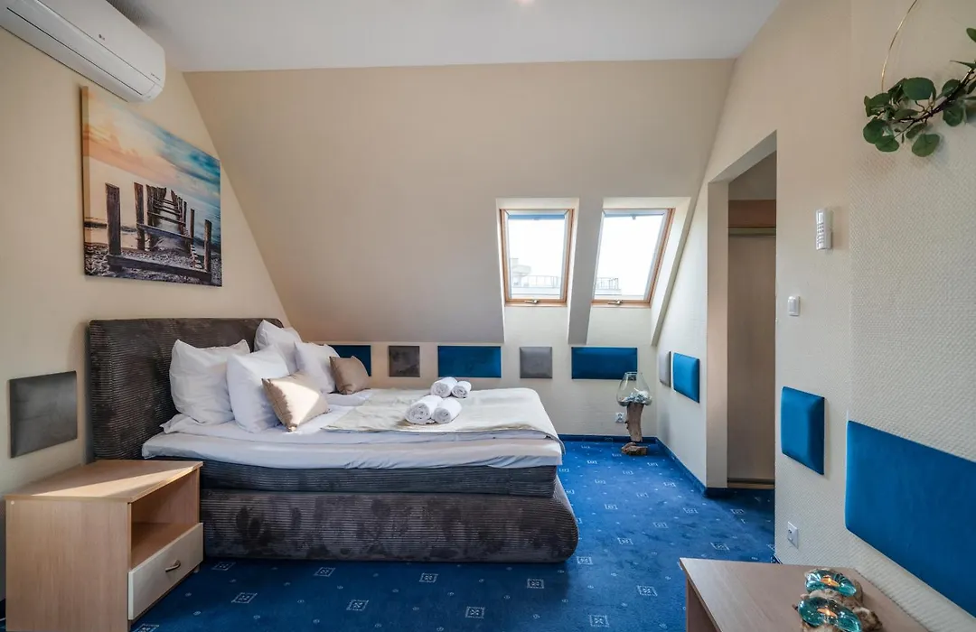 Max Health Resort Spa-1