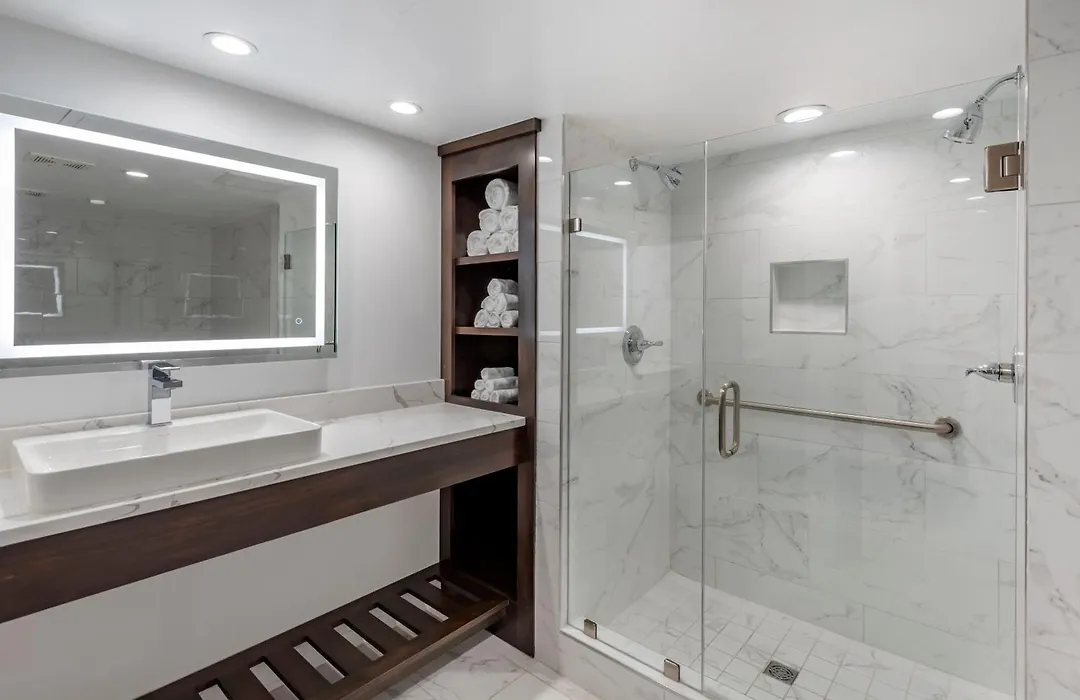Coastal Hotel&Suites Virginia Beach - Oceanfront-1