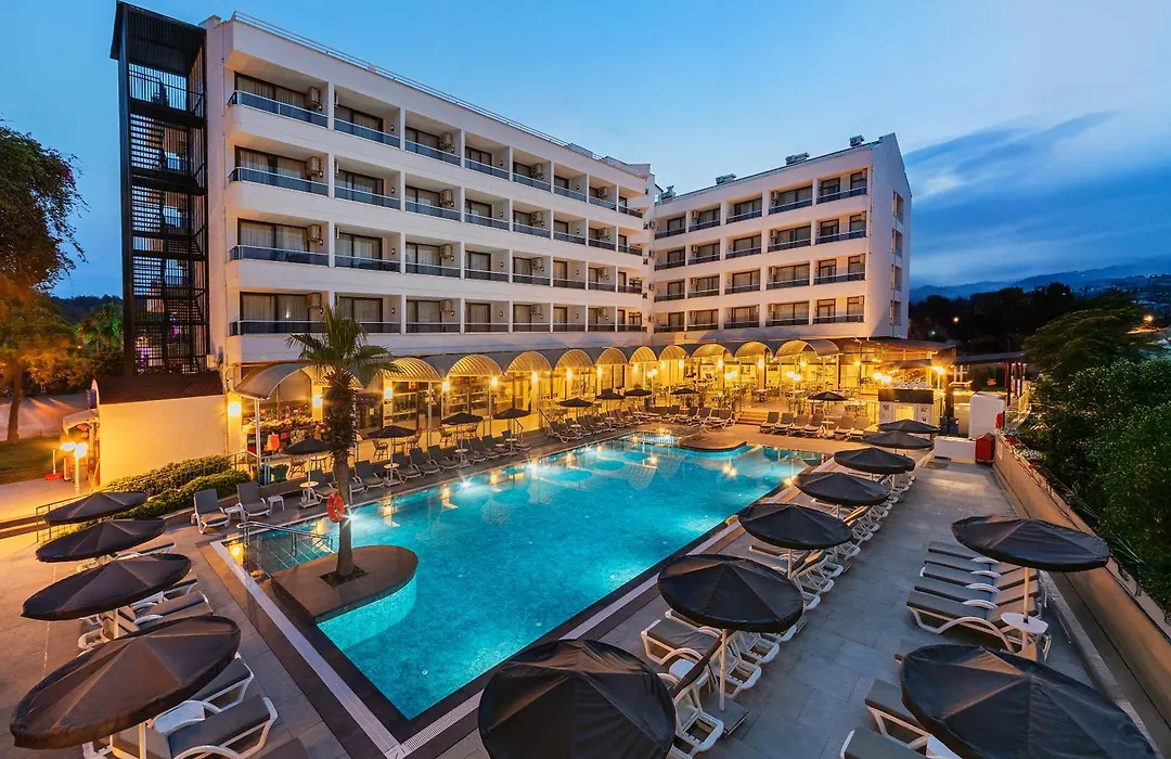 K Maris Hotel-1